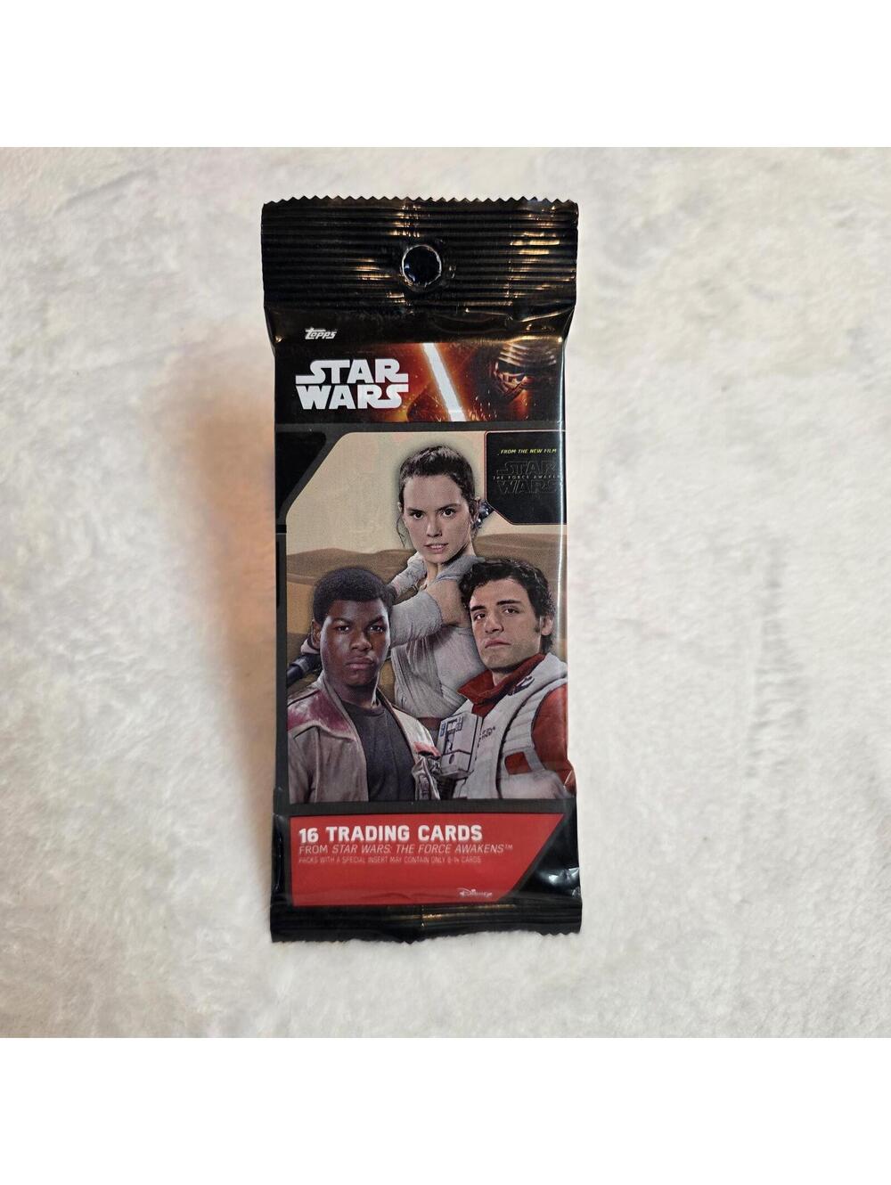 Topps Star Wars Force Awakens Series 1 Hanger 16 cards NEW